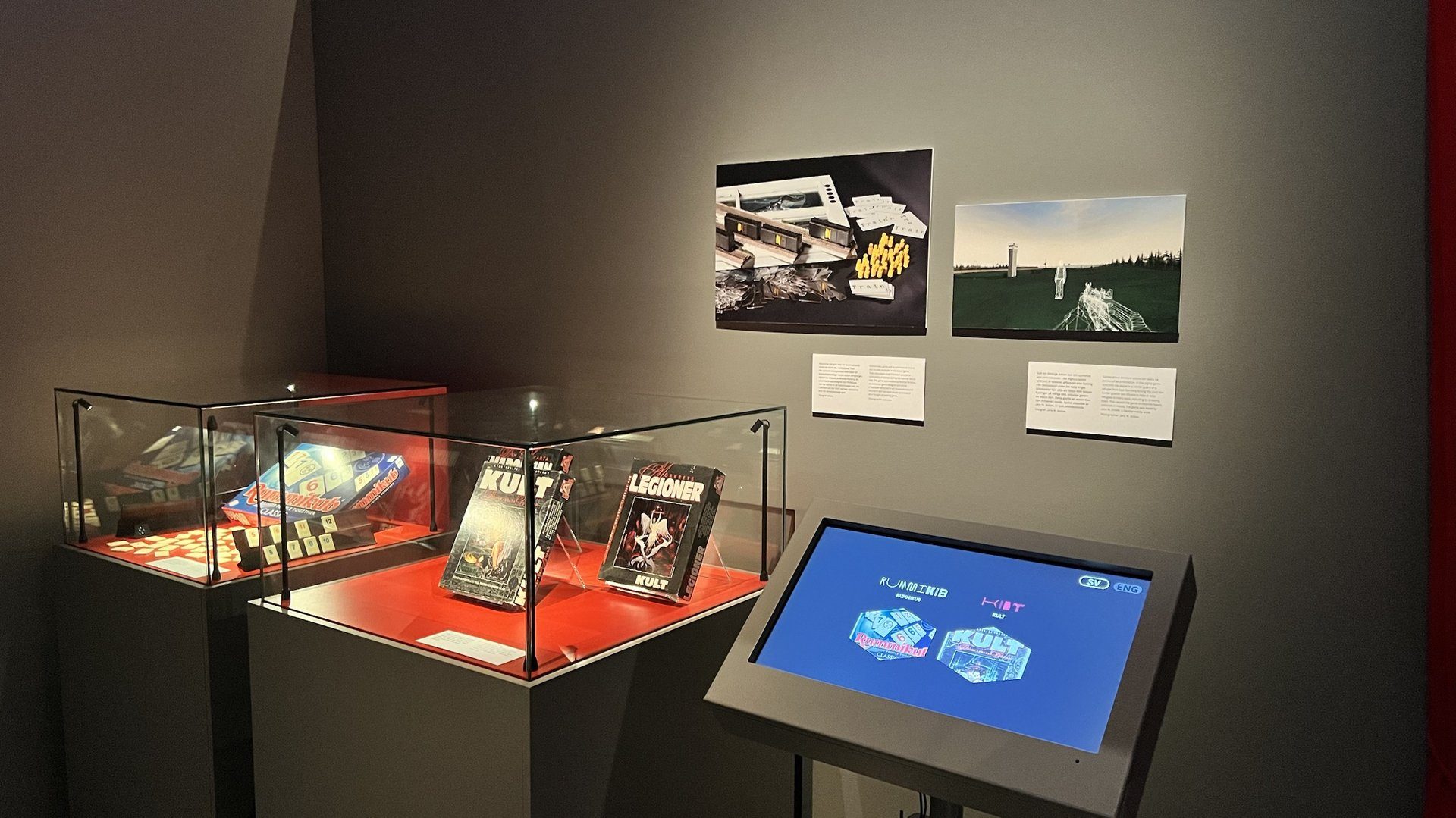 The 1378(km) serious game art piece installation