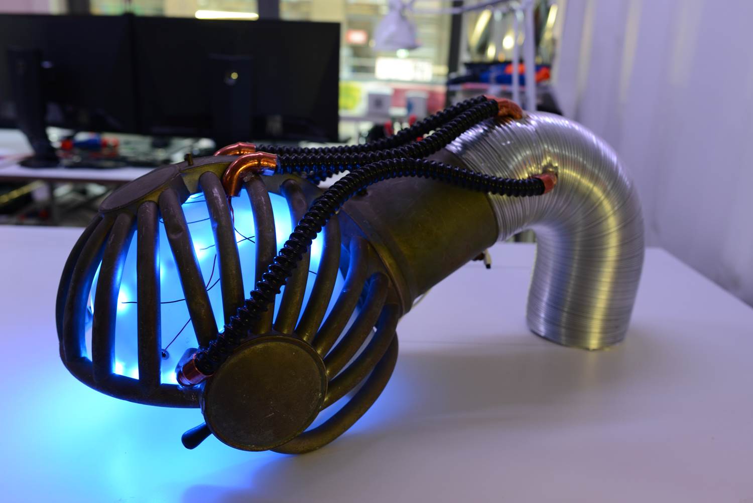 Neurohelmet Side View